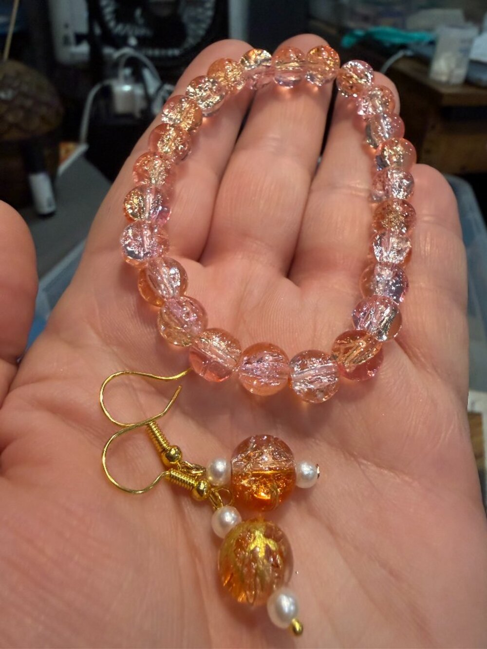 🍑 Peach Sorbet Crystal Stretch Set: Gold Foil Crackle Glass Earrings & Bracelet